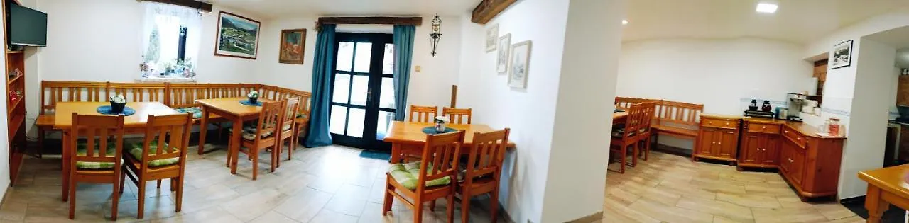 게스트하우스 Pension Lucie Špindlerŭv Mlýn